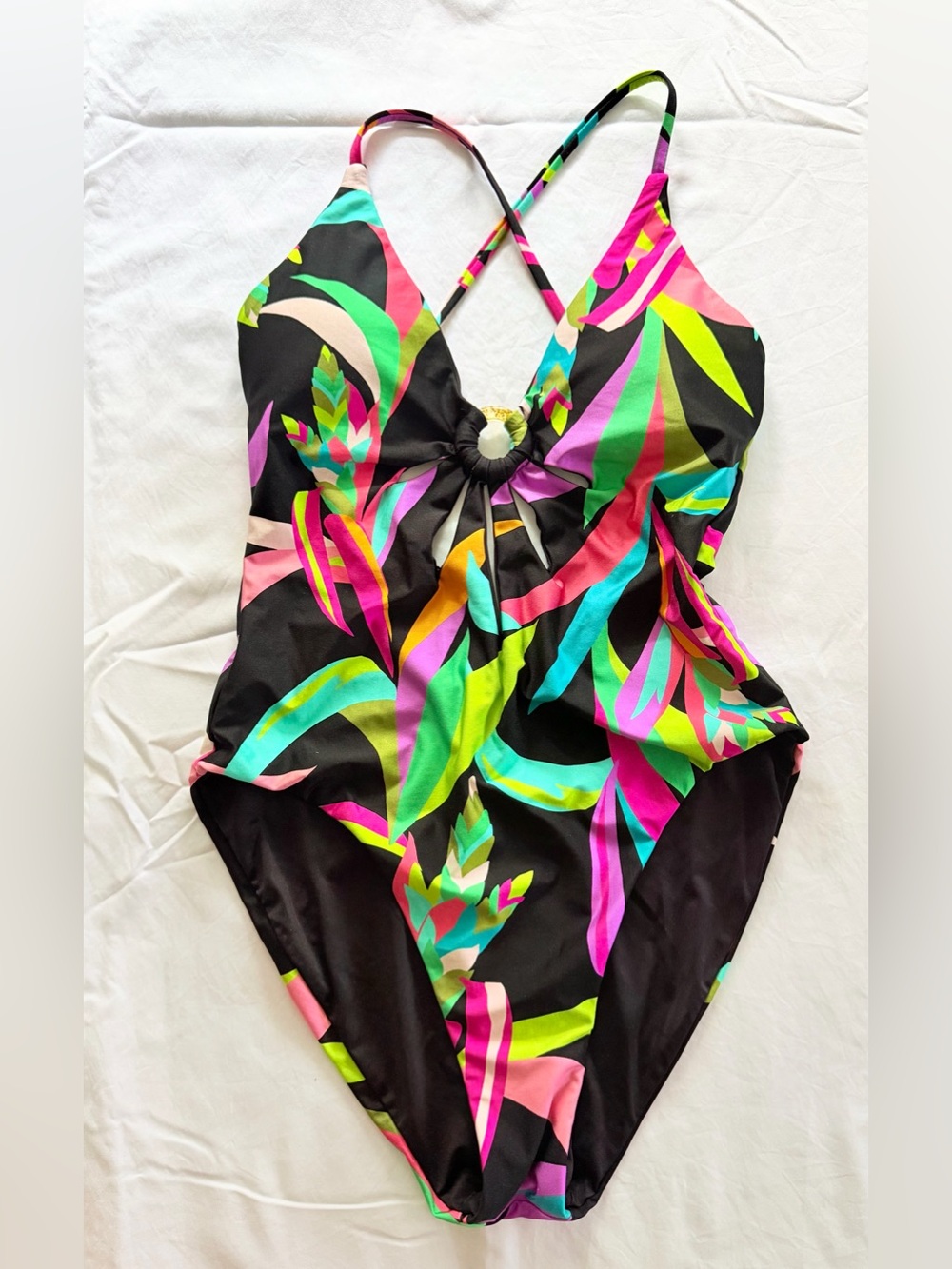 Trina Turk Birds of Paradise O-Ring One Piece Swimsuit Women’s 8 NWOT - Picture 6 of 8